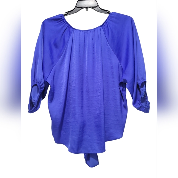 JENNIFER LOPEZ blouse Size Medium Royal Blue - Picture 2 of 4